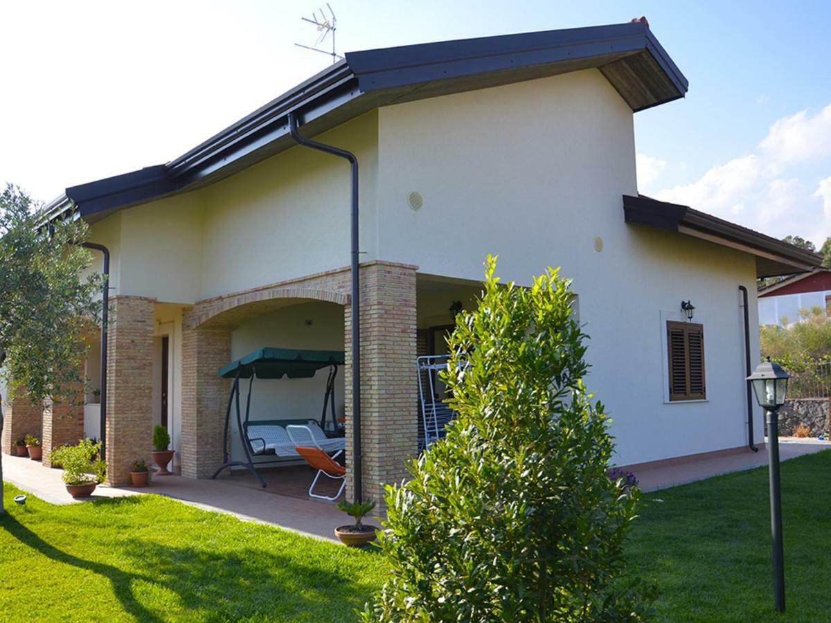 Etna B&B Pedara Εξωτερικό φωτογραφία